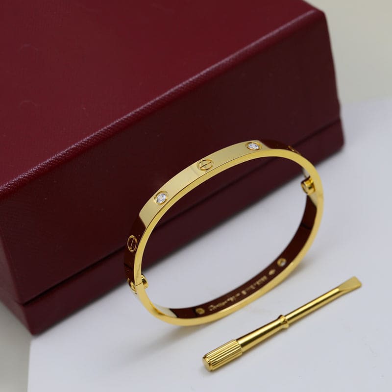 4 Diamonds Love Bracelet