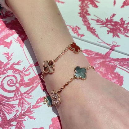 Vintage Alhambra Five Motifs Carnelian Clover Bracelet