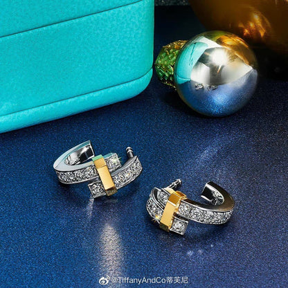 T Edge Hoop Earrings