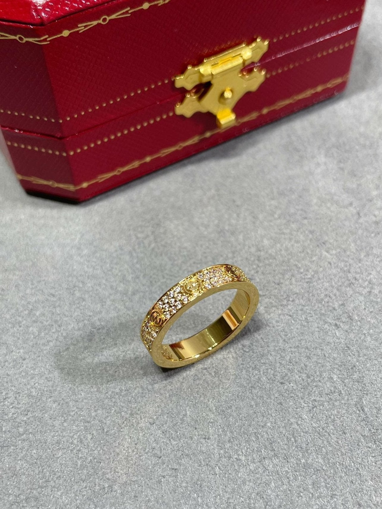 Love Diamond-Paved 2.6mm Ring