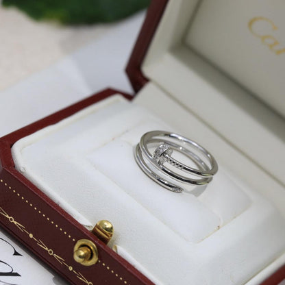 Juste Un Clou Diamond Ring