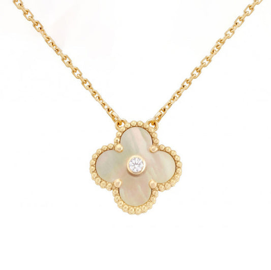 Sweet Alhambra Clover Necklace