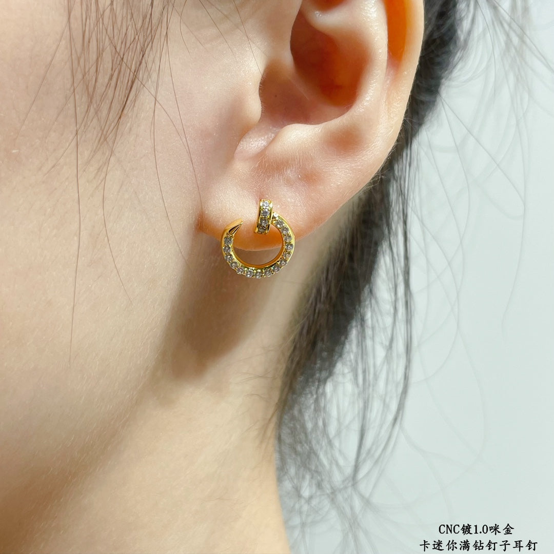Juste Un Clou Diamonds Earrings