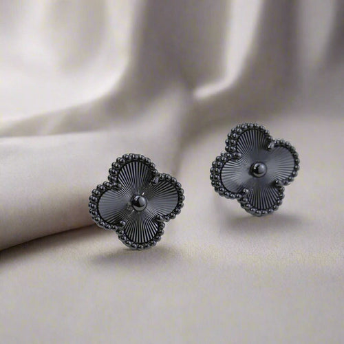 Vintage Alhambra Black Earrings