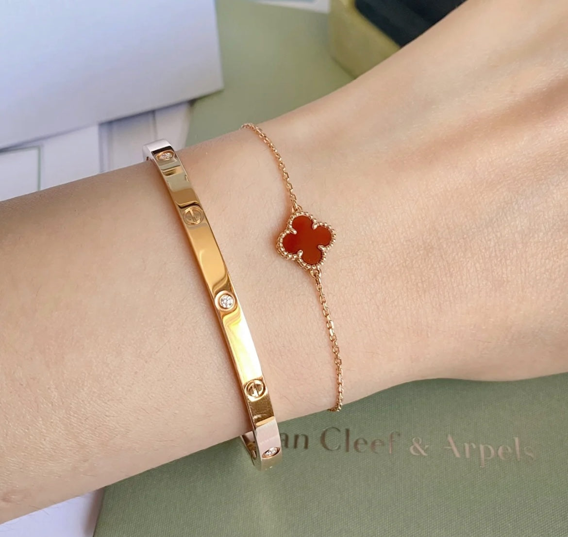 Love Ten Diamonds Small Bracelet