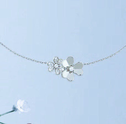 Frivole Clover Necklace