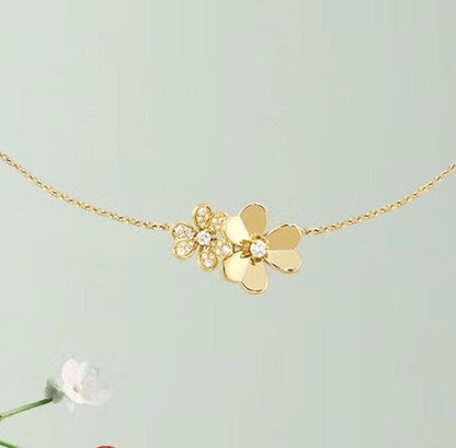 Frivole Clover Necklace