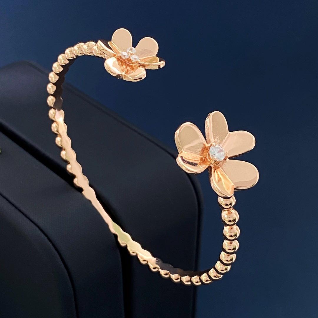 Frivole Open Bracelet