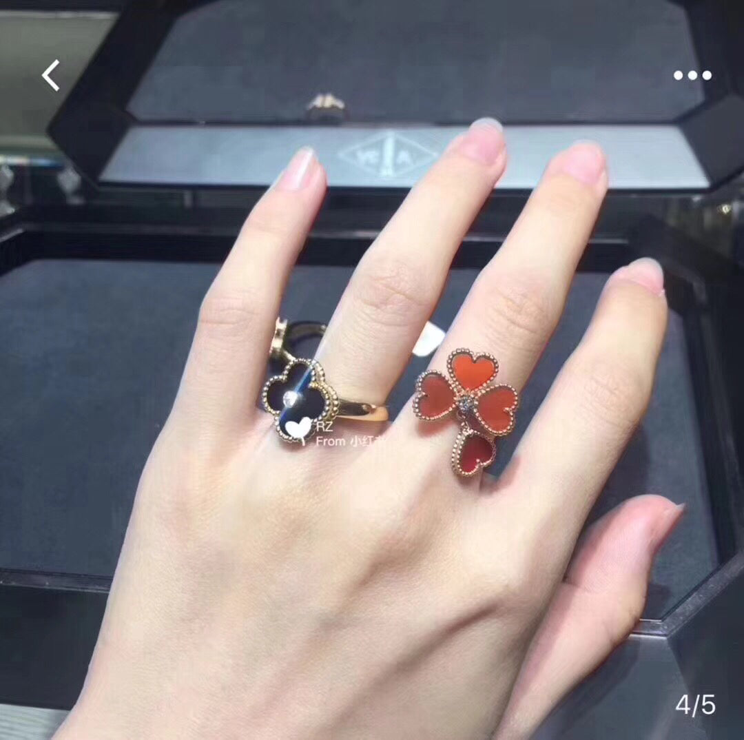 Sweet Alhambra Effeuillage Ring