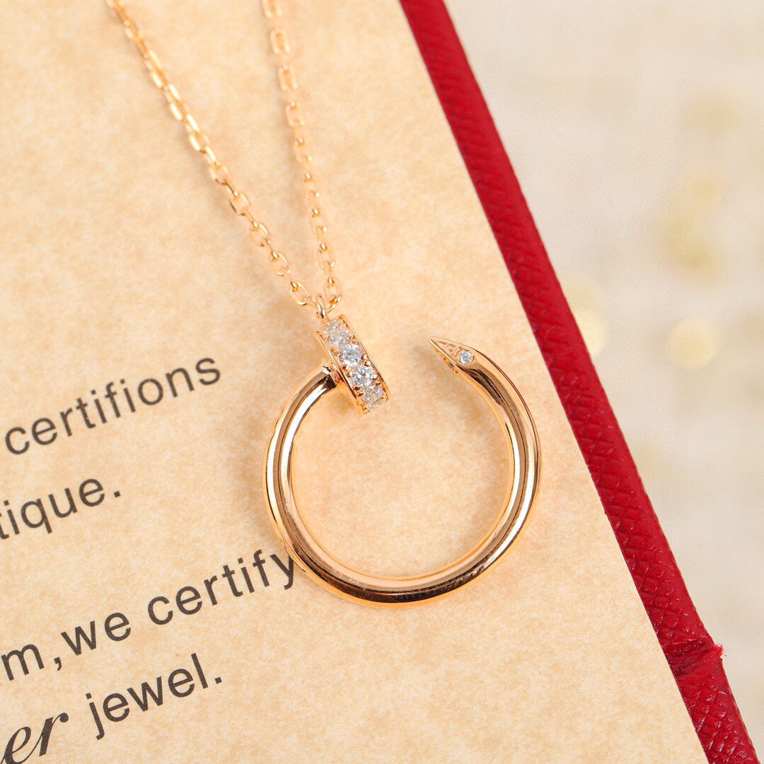 Juste Un Clou Diamonds Necklace