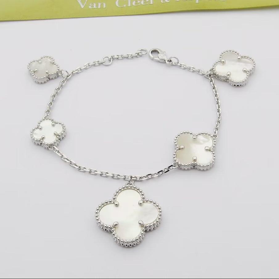 Magic Alhambra Five Pearls Motifs Clover Bracelet