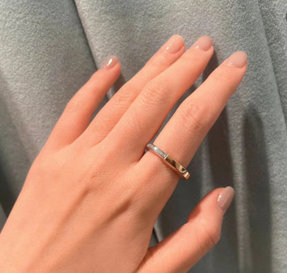 T Lock Diamonds Yellow Gold Ring