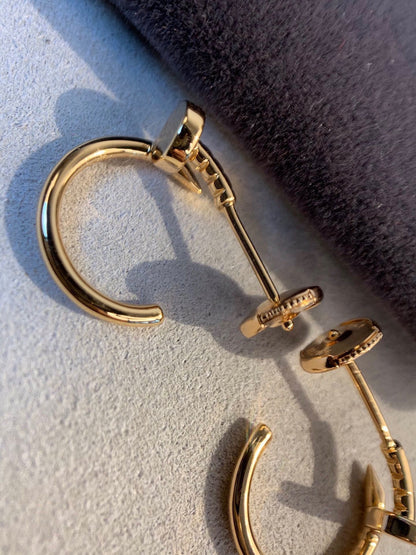 Juste Un Clou Earrings