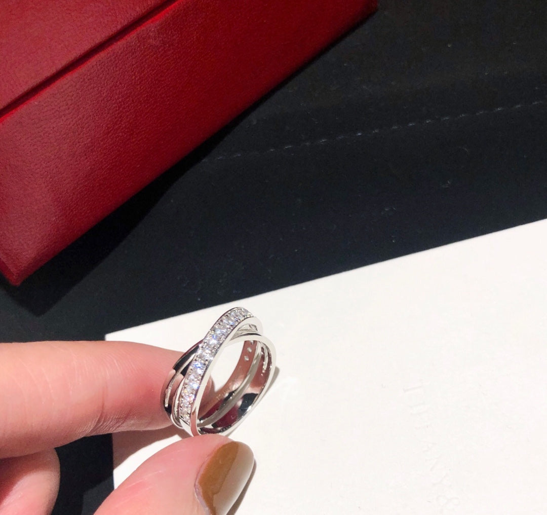 Etincelle Diamond Ring