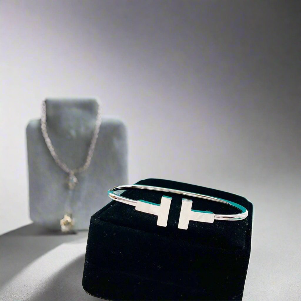 T Wire Bracelet