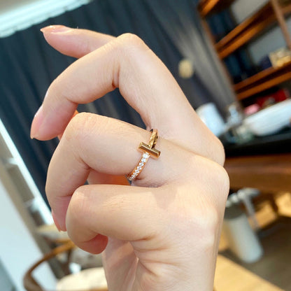T T1 Diamond Ring