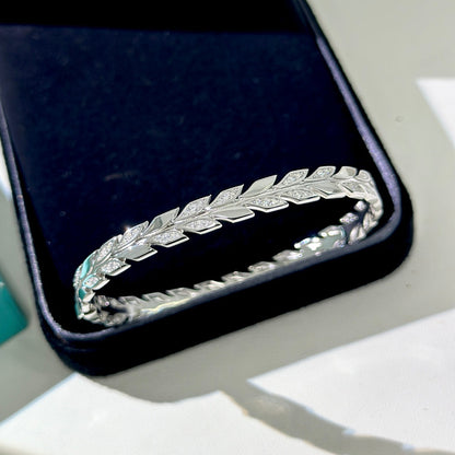 T Victoria Vine Diamonds Bracelet