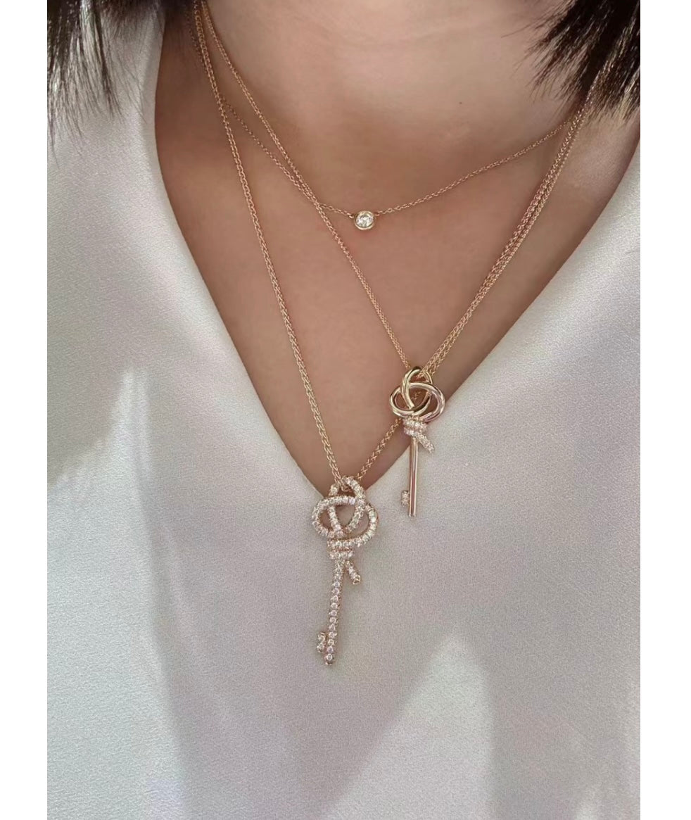 T Keys Woven Diamonds Medium Necklace