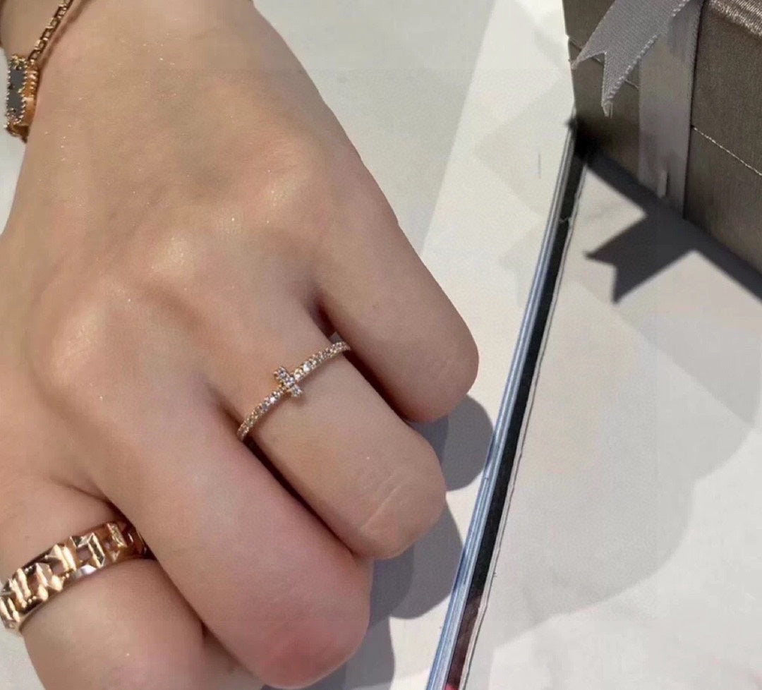 T Diamond Wire Ring